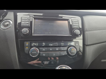 Photo 24 du bon plan NISSAN X-Trail 1.6 dCi 130ch Tekna Xtronic occasion à 19890 €