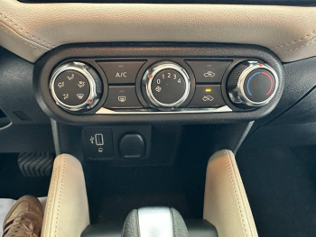 Photo 15 du bon plan NISSAN Micra 1.0 IG-T 92ch Made in France Xtronic occasion à 13490 €