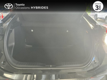 Photo 10 du bon plan TOYOTA C-HR 1.8 Hybride 140ch Dynamic MY25 occasion à 25990 €