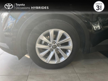 Photo 16 du bon plan TOYOTA C-HR 1.8 Hybride 140ch Dynamic MY25 occasion à 25990 €