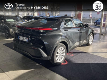 Photo 18 du bon plan TOYOTA C-HR 1.8 Hybride 140ch Dynamic MY25 occasion à 25990 €