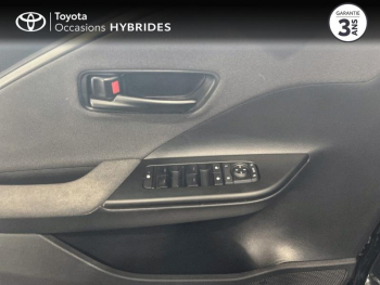 Photo 22 du bon plan TOYOTA C-HR 1.8 Hybride 140ch Dynamic MY25 occasion à 25990 €