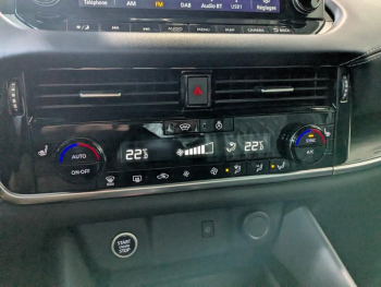 Photo 15 du bon plan NISSAN Qashqai 1.3 Mild Hybrid 158ch Tekna+ 4x4 Xtronic occasion à 23990 €