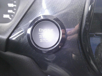 Photo 16 du bon plan FORD Fiesta 1.0 Flexifuel 95ch Active X 5p occasion à 18900 €