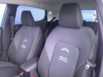 Photo 20 du bon plan FORD Fiesta 1.0 Flexifuel 95ch Active X 5p occasion à 18900 €