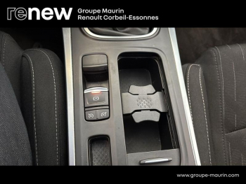 Photo 28 du bon plan RENAULT Megane 1.3 TCe 115ch FAP Limited 120g occasion à 12990 €