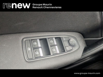 Photo 22 du bon plan RENAULT Captur 1.6 E-Tech hybride 145ch Techno occasion à 19999 €