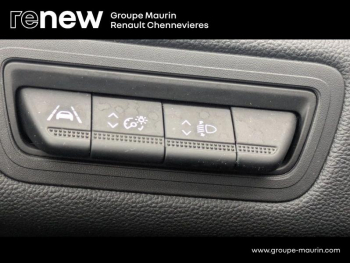 Photo 31 du bon plan RENAULT Captur 1.6 E-Tech hybride 145ch Techno occasion à 19999 €