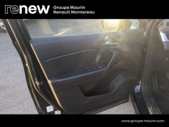 Photo 18 du bon plan RENAULT Captur 1.6 E-Tech hybride 145ch Evolution occasion à 18900 €