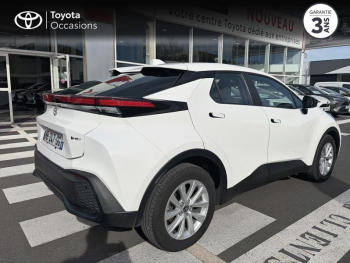 Photo 18 du bon plan TOYOTA C-HR 1.8 Hybride 140ch Dynamic MY25 occasion à 26290 €