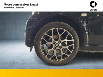 Photo 8 du bon plan SMART Fortwo Cabriolet EQ 82ch prime occasion à 21970 €