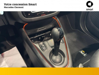 Photo 18 du bon plan SMART Fortwo Cabriolet EQ 82ch prime occasion à 21970 €