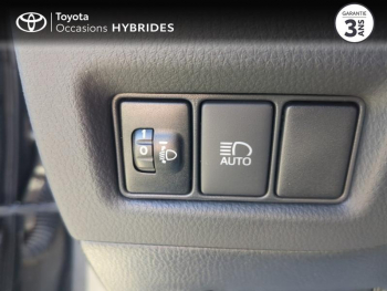 Photo 22 du bon plan TOYOTA C-HR 122h Distinctive 2WD E-CVT MY20 occasion à 20690 €