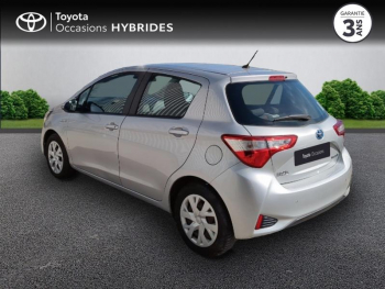 Photo 2 du bon plan TOYOTA Yaris 100h Dynamic Business 5p RC18 occasion à 12490 €
