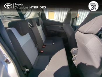 Photo 7 du bon plan TOYOTA Yaris 100h Dynamic Business 5p RC18 occasion à 12490 €