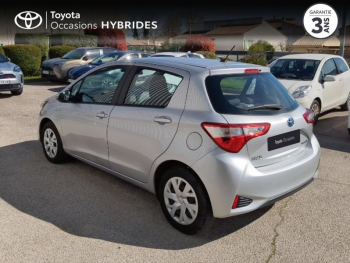 Photo 24 du bon plan TOYOTA Yaris 100h Dynamic Business 5p RC18 occasion à 12490 €