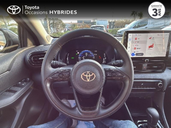 Photo 9 du bon plan TOYOTA Yaris 116h Design 5p MY25 occasion à 24590 €