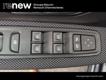 Photo 19 du bon plan DACIA Sandero 1.0 TCe 90ch Stepway Confort -22 occasion à 14499 €