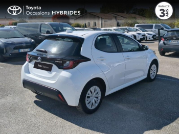 Photo 18 du bon plan TOYOTA Yaris 116h Dynamic 5p MC24 occasion à 17500 €