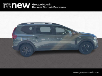 Photo 6 du bon plan DACIA Jogger 1.6 hybrid 140ch Extreme+ 7 places -24 occasion à 24980 €
