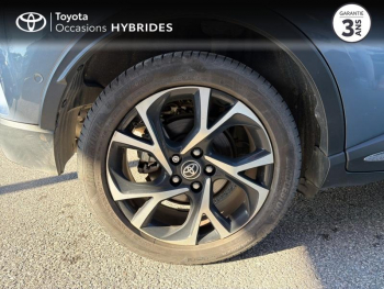 Photo 16 du bon plan TOYOTA C-HR 122h Collection 2WD E-CVT Cuir GrÃ¨ge occasion à 22990 €