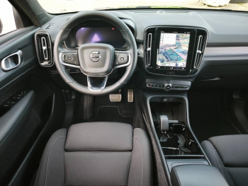 Photo 14 du bon plan VOLVO XC40 Recharge 231ch Start EDT occasion à 21900 €