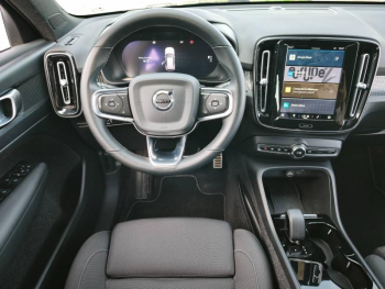 Photo 15 du bon plan VOLVO XC40 Recharge 231ch Start EDT occasion à 21900 €