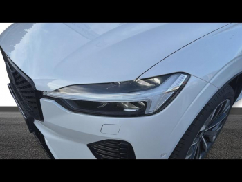 Photo 6 du bon plan VOLVO XC60 T6 Hybride Rechargeable 253 + 145ch Ultra Style Dark Geartronic 8 AWD occasion à 77200 €