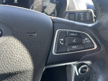 Photo 16 du bon plan FORD EcoSport 1.0 EcoBoost 100ch Trend occasion à 11870 €