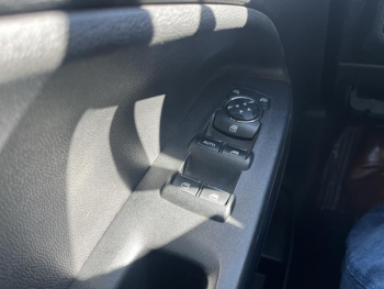 Photo 18 du bon plan FORD EcoSport 1.0 EcoBoost 100ch Trend occasion à 11870 €