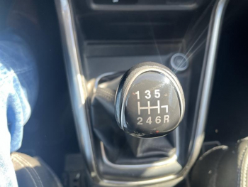 Photo 21 du bon plan FORD EcoSport 1.0 EcoBoost 100ch Trend occasion à 11870 €