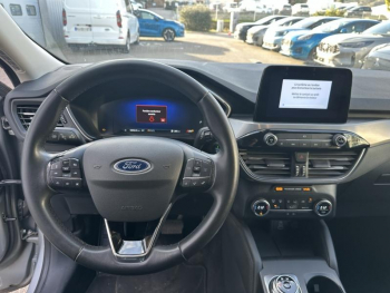 Photo 11 du bon plan FORD Kuga 2.5 Duratec 190ch FHEV E85 Titanium BVA occasion à 25900 €