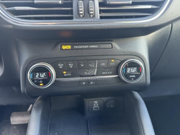 Photo 16 du bon plan FORD Kuga 2.5 Duratec 190ch FHEV E85 Titanium BVA occasion à 25900 €