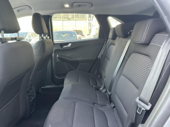 Photo 22 du bon plan FORD Kuga 2.5 Duratec 190ch FHEV E85 Titanium BVA occasion à 25900 €