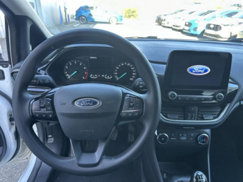Photo 10 du bon plan FORD Fiesta 1.1 85ch Cool & Connect 5p Euro6.2 occasion à 8900 €