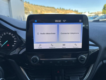 Photo 13 du bon plan FORD Fiesta 1.1 85ch Cool & Connect 5p Euro6.2 occasion à 8900 €