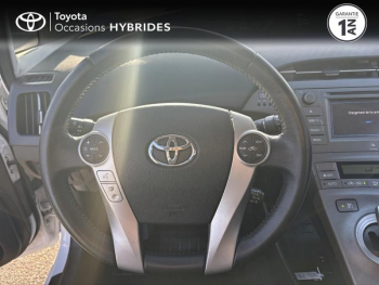 Photo 9 du bon plan TOYOTA Prius 136h Business 17 occasion à 15990 €