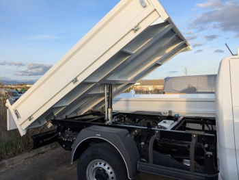 Photo 8 du bon plan FORD Ranger VUL 2.0 EcoBlue 170ch Stop&Start Simple Cabine XL 4x4 occasion à 44280 €