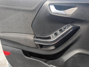 Photo 7 du bon plan FORD Puma 1.0 EcoBoost Hybrid 125ch Titanium S&S occasion à 20980 €