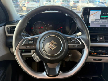 Photo 11 du bon plan SUZUKI Swift 1.2 Hybrid 83ch Pack AllGrip occasion à 18290 €