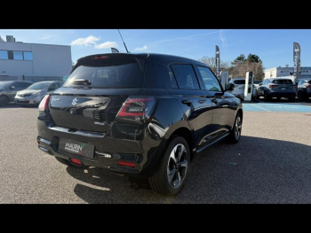 Photo 7 du bon plan SUZUKI Swift 1.2 Hybrid 83ch Pack AllGrip occasion à 18290 €