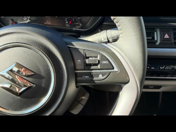 Photo 14 du bon plan SUZUKI Swift 1.2 Hybrid 83ch Pack AllGrip occasion à 18290 €