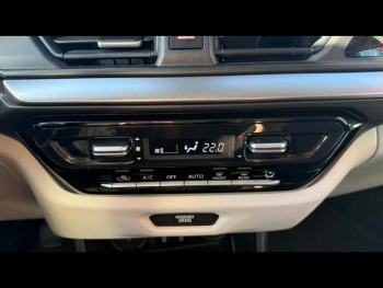 Photo 17 du bon plan SUZUKI Swift 1.2 Hybrid 83ch Pack AllGrip occasion à 18290 €