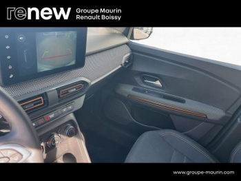 Photo 27 du bon plan DACIA Sandero 1.0 TCe 90ch Stepway Expression occasion à 12900 €