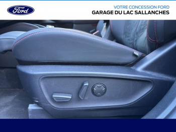 Photo 25 du bon plan FORD Kuga 2.5 Duratec 180ch Hybrid FlexiFuel ST-Line X Powershift occasion à 33390 €