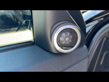 Photo 24 du bon plan LAND-ROVER Evoque 1.5 P300e 309ch R-Dynamic SE AWD BVA Mark III occasion à 49900 €