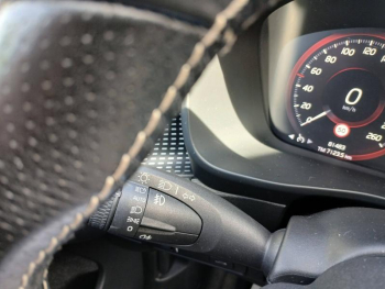 Photo 13 du bon plan VOLVO XC40 D3 AdBlue 150ch R-Design Geartronic 8 occasion à 20990 €