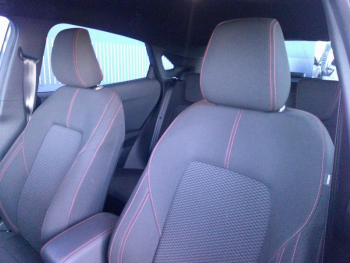 Photo 19 du bon plan FORD Puma 1.0 Flexifuel 125ch S&S mHEV ST-Line Design 3 occasion à 17900 €