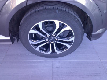 Photo 21 du bon plan FORD Puma 1.0 Flexifuel 125ch S&S mHEV ST-Line Design 3 occasion à 17900 €