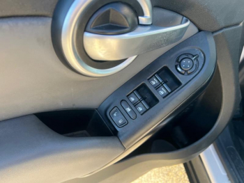 Photo 16 du bon plan FIAT 500X 1.6 Multijet 16v 120ch Popstar occasion à 9900 €